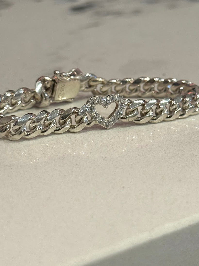 Custom Heart Cuban Link Bracelet – A Piece Made With Love