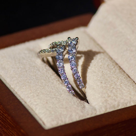 The Diamond Dilemma: Lab-Grown vs. Natural Diamonds – Which One’s Right for You? - Lukali & Company