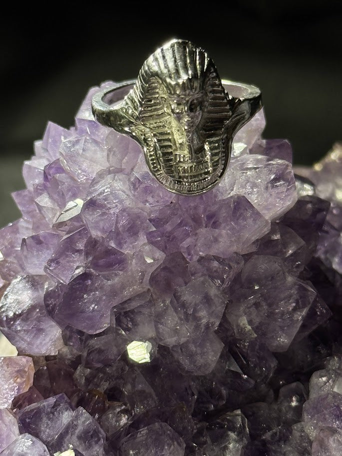 Pharaoh Ring -- Solid Silver