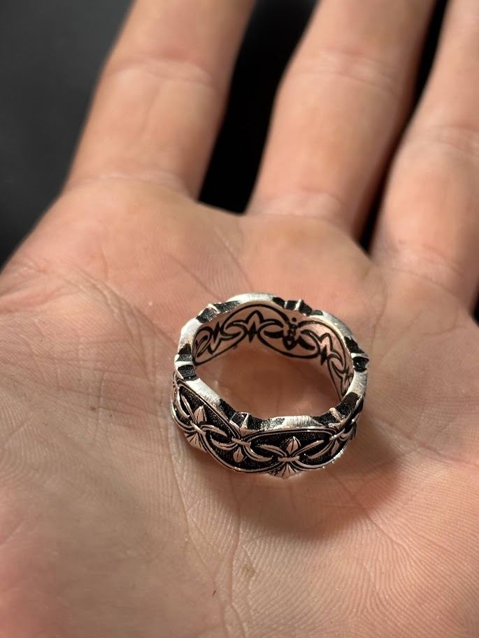 Baroque Vine Band -- Solid Silver