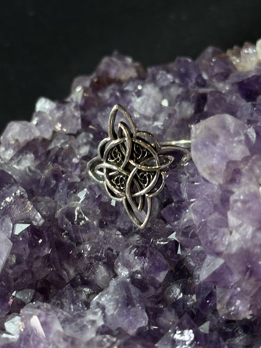 Celtic Knot Pendant -- Solid Silver