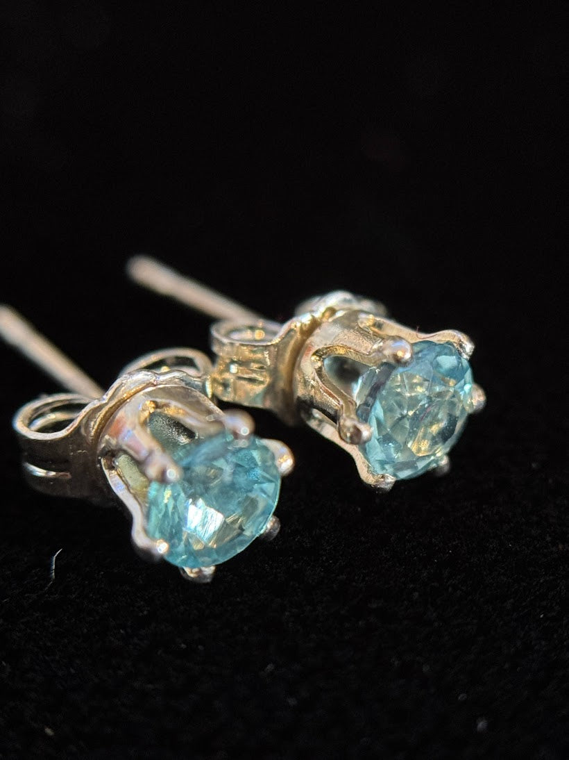 Cool Breeze Aquamarine Studs