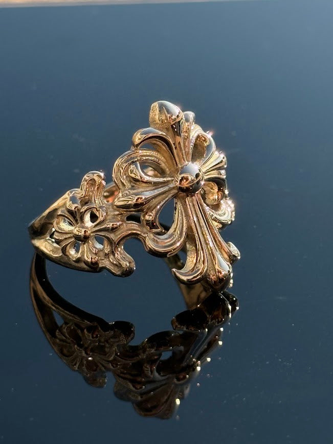 Sterling silver Fleur-de-Lis cross ring · Lukali & Co