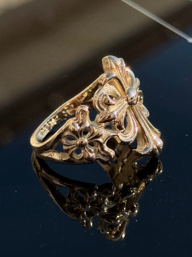 Sterling silver Fleur-de-Lis cross ring · Lukali & Co