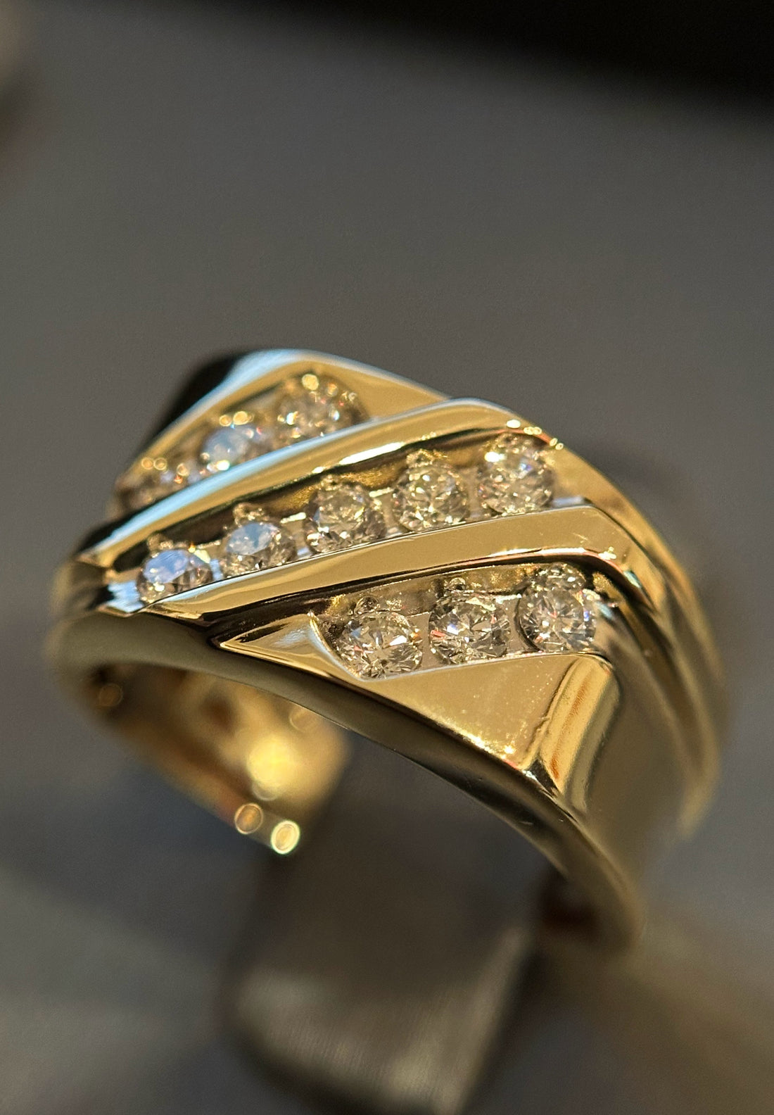 Inside Look at the Craftsmanship of Our Handmade 14K Gold Diamond Band