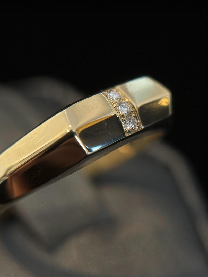 Mens 10K Gold Diamond Ring