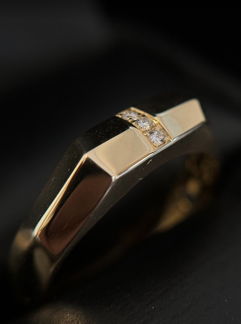 Mens 10K Gold Diamond Ring